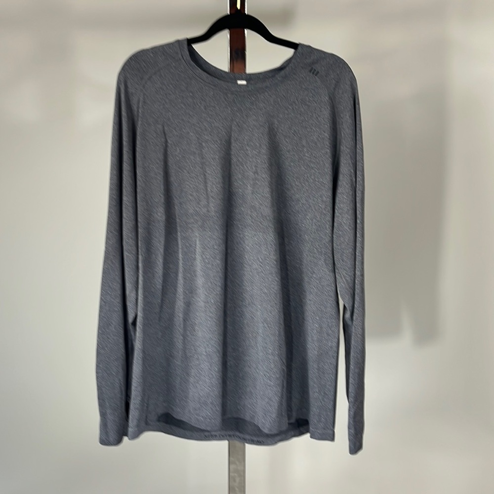 XXL Lululemon long shelve shirt